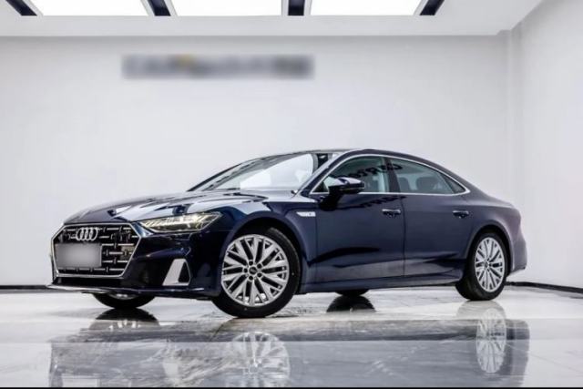 Used Audi A7L 2024 45TFSI S-line Dream-Building Edition Flow Crystal Package