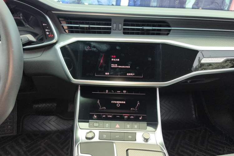 Used Audi A7L 2024 45 TFSI quattro RS Performance Edition Audio And AC Panel