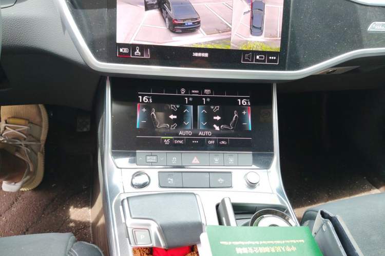 Used Audi A7L 2024 45TFSI S-line Dream-Building Edition Flow Crystal Package Audio And AC Panel