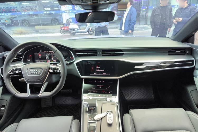 Used Audi A7L 2024 45 TFSI quattro RS Performance Edition Center Console