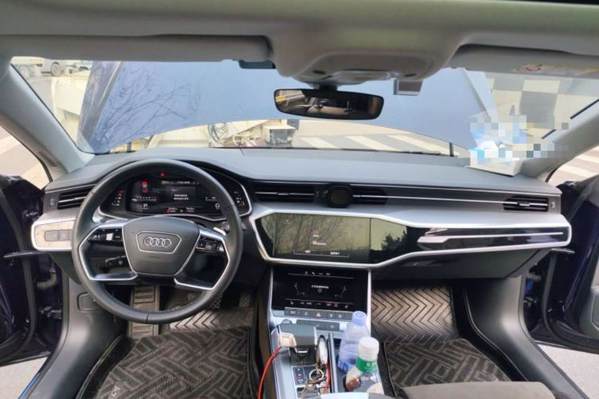 Used Audi A7L 2024 45TFSI quattro S-line Visionary Edition Flow Crystal Package Center Console