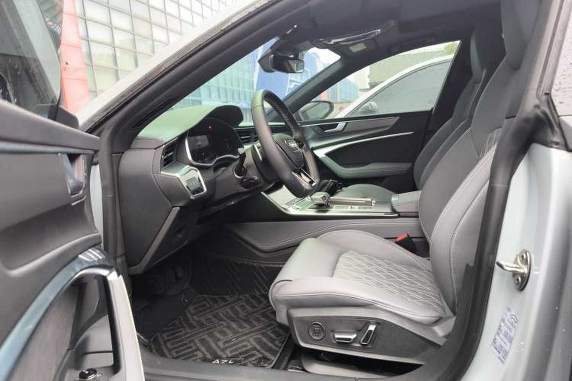 Used Audi A7L 2024 45 TFSI quattro RS Performance Edition Driver Seat