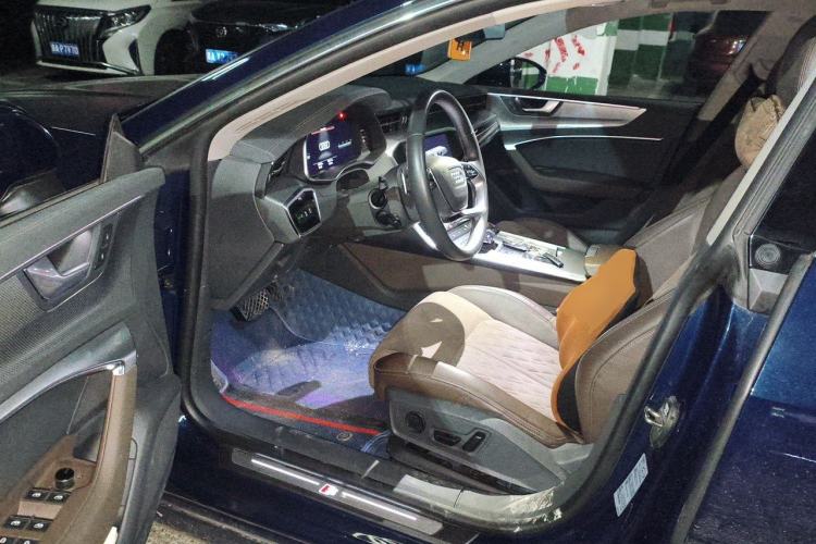 Used Audi A7L 2024 45 TFSI quattro Luxury Edition Driver Seat