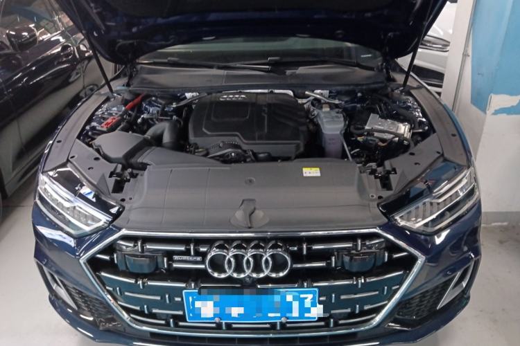 Used Audi A7L 2024 45TFSI quattro S-line Visionary Edition Flow Crystal Package Engine Bay