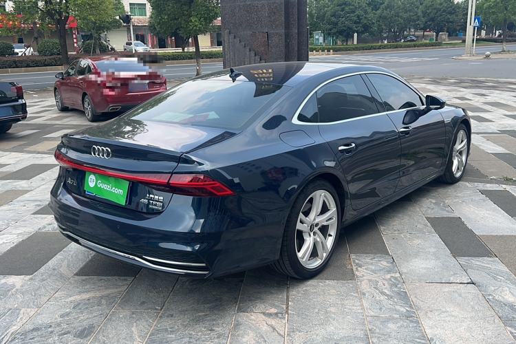 Used Audi A7L 2024 45TFSI quattro S-line Visionary Edition Flow Crystal Package Exterior 3