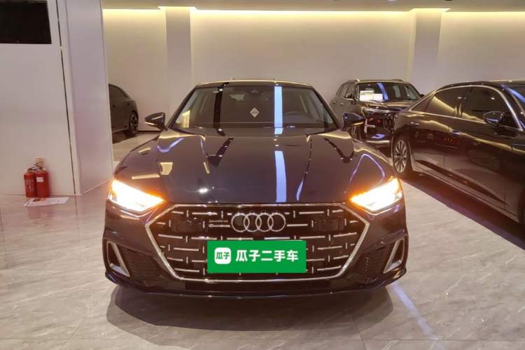 Used Audi A7L 2024 45TFSI S-line Dream-Building Edition Flow Crystal Package Front