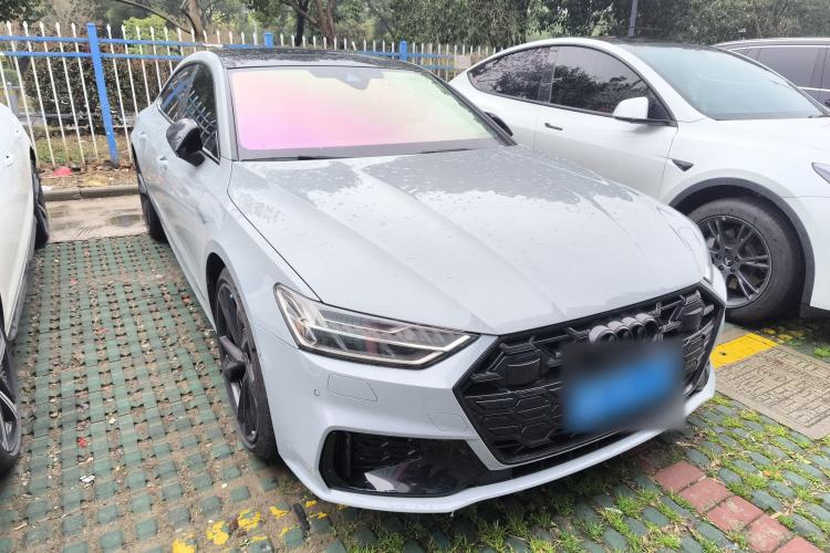 Used Audi A7L 2024 45 TFSI quattro RS Performance Edition Front Right 45 Deg