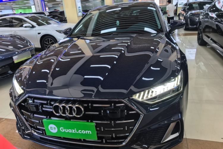 Used Audi A7L 2024 45TFSI quattro S-line Visionary Edition Flow Crystal Package Front