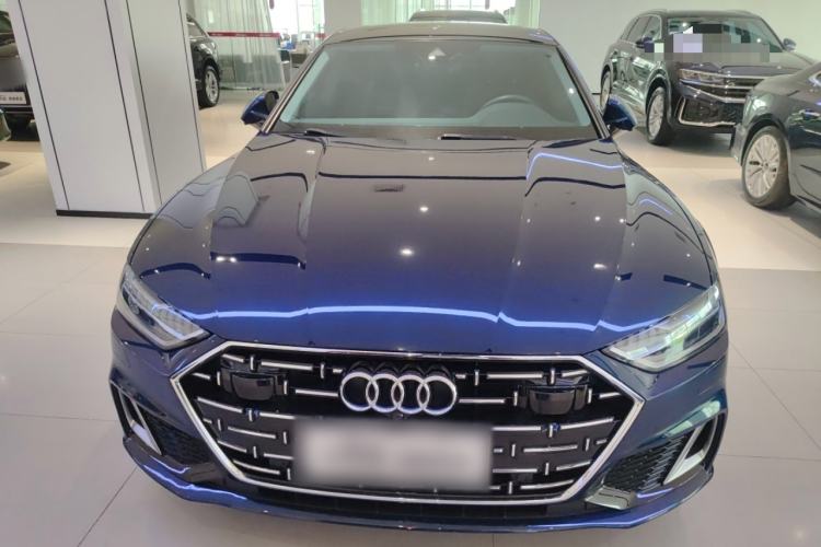 Used Audi A7L 2024 45TFSI S-line Dream-Building Edition Flow Crystal Package Front