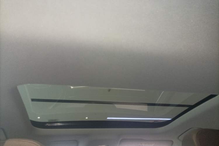 Used Audi A7L 2024 45TFSI S-line Dream-Building Edition Flow Crystal Package Headliner