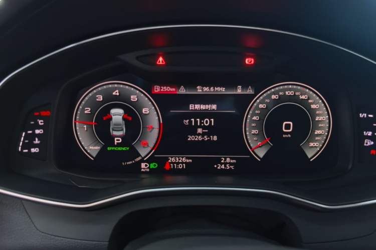 Used Audi A7L 2024 45TFSI quattro S-line Visionary Edition Flow Crystal Package Instrument Cluster