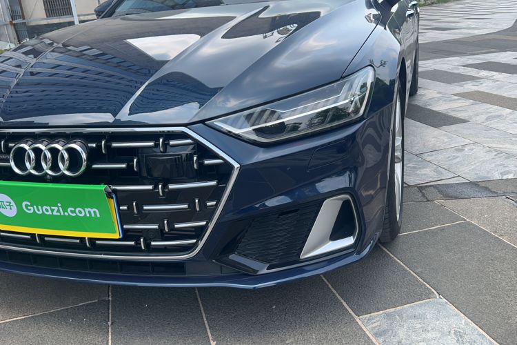 Used Audi A7L 2024 45TFSI quattro S-line Visionary Edition Flow Crystal Package Left Front Headlight