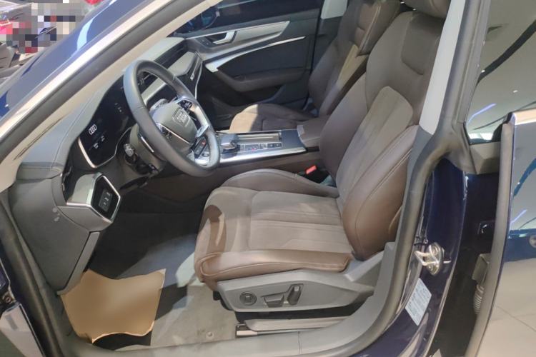 Used Audi A7L 2024 45TFSI S-line Dream-Building Edition Flow Crystal Package Left Front Seat