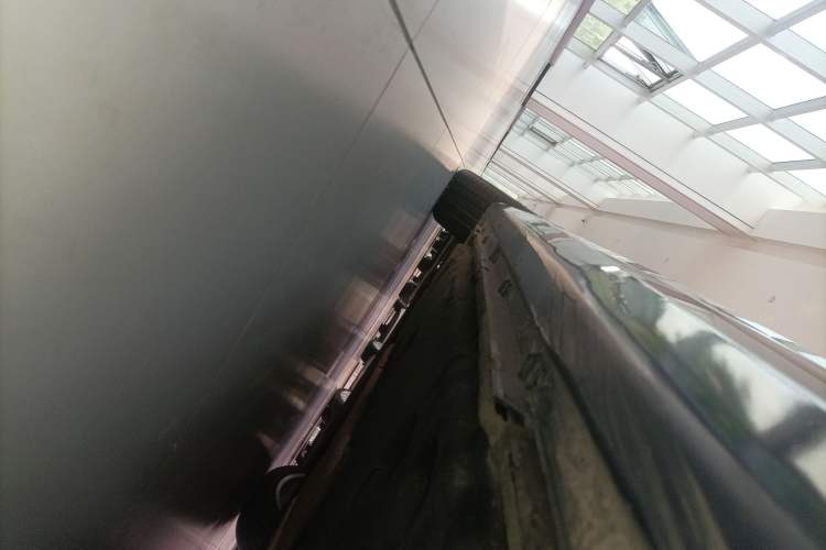 Used Audi A7L 2024 45TFSI S-line Dream-Building Edition Flow Crystal Package Left Side Sill