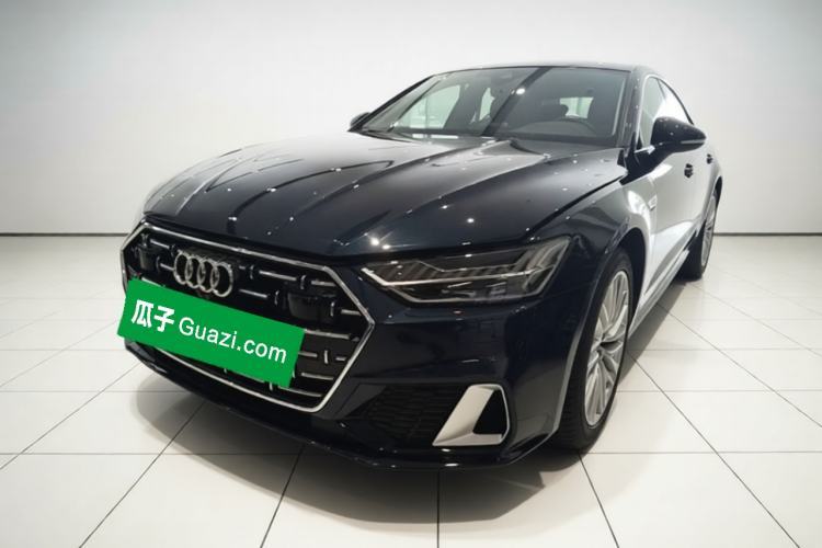 Audi A7L 2024 45TFSI S-line Dream-Building Edition Flow Crystal Package مستعملة Guazi used car, China used car export, Used car for sale, Used cars, Cheapest cars for sale