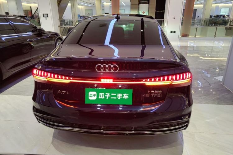 Used Audi A7L 2024 45TFSI S-line Dream-Building Edition Flow Crystal Package Rear