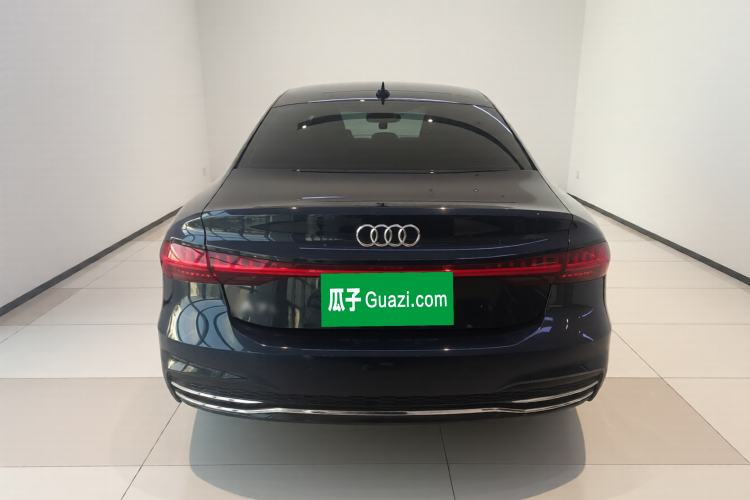 Used Audi A7L 2024 45TFSI S-line Dream-Building Edition Flow Crystal Package Rear