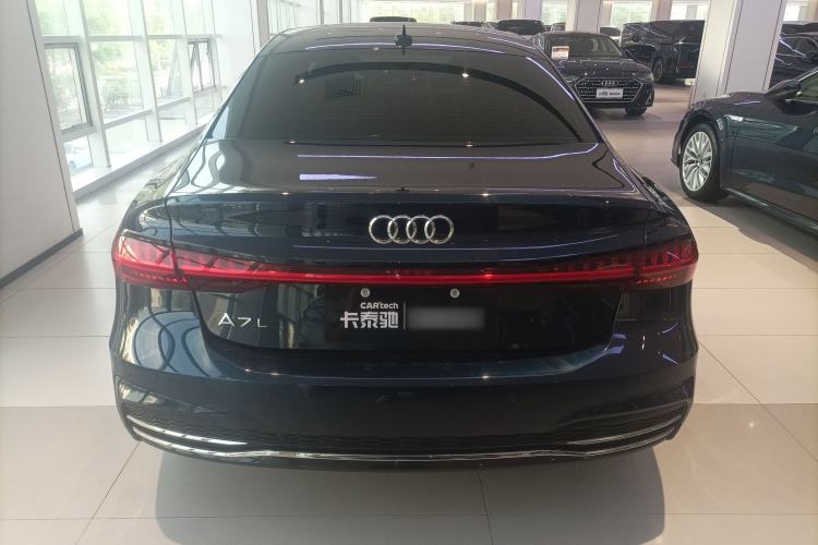 Used Audi A7L 2024 45TFSI S-line Dream-Building Edition Flow Crystal Package Rear