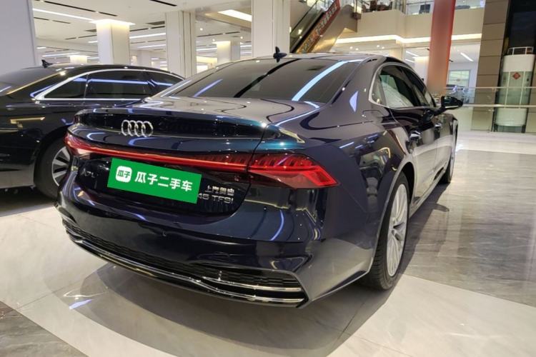 Used Audi A7L 2024 45TFSI S-line Dream-Building Edition Flow Crystal Package Rear Right 45 Deg