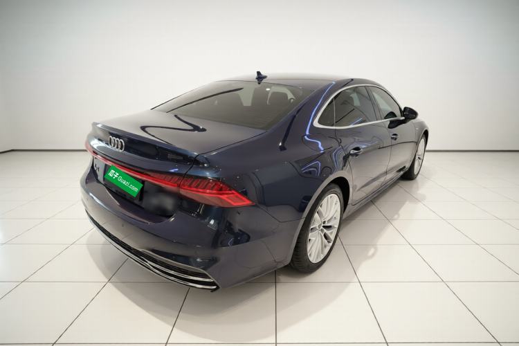 Used Audi A7L 2024 45TFSI S-line Dream-Building Edition Flow Crystal Package Rear Right 45 Deg