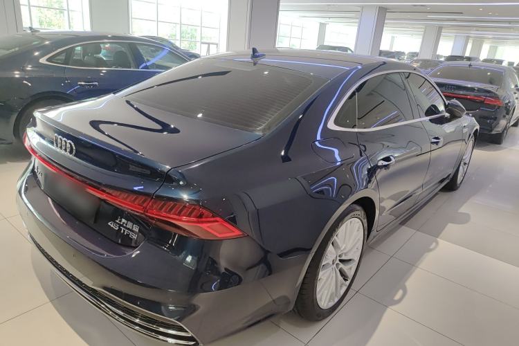 Used Audi A7L 2024 45TFSI S-line Dream-Building Edition Flow Crystal Package Rear Right 45 Deg
