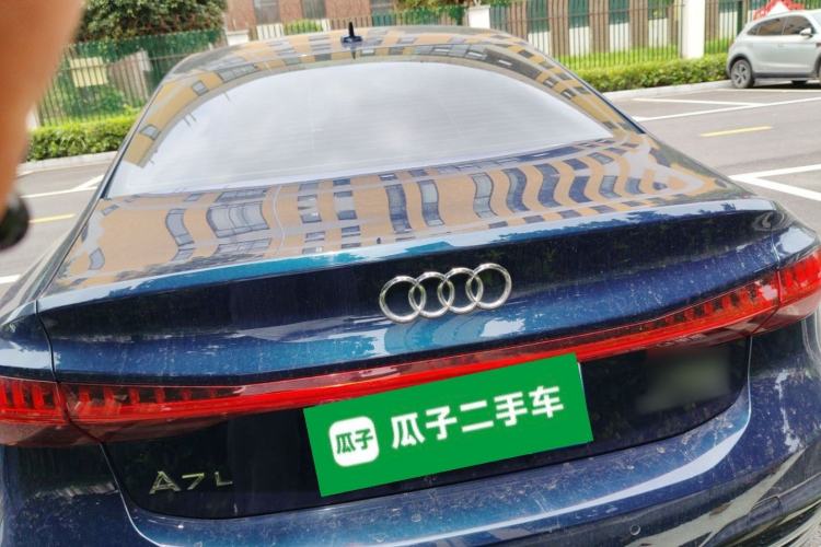 Used Audi A7L 2024 45TFSI S-line Dream-Building Edition Flow Crystal Package Rear
