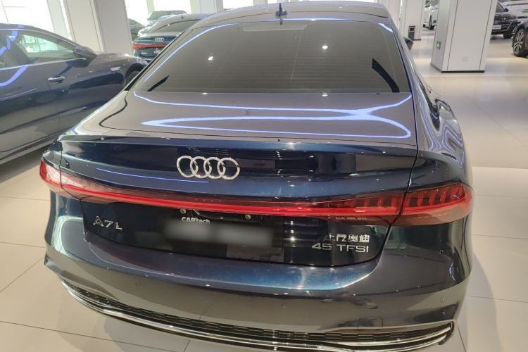 Used Audi A7L 2024 45TFSI S-line Dream-Building Edition Flow Crystal Package Rear