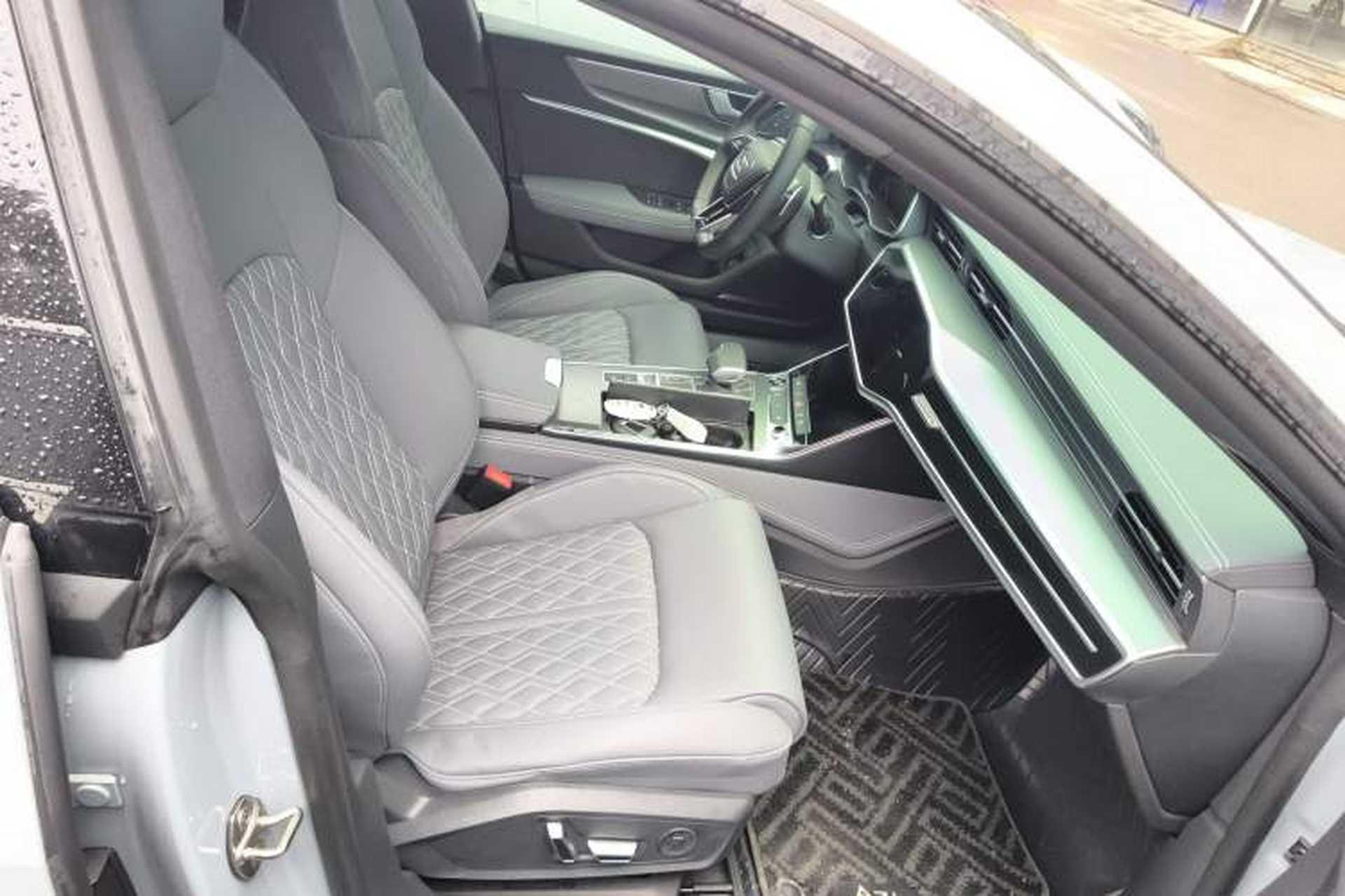 Used Audi A7L 2024 45 TFSI quattro RS Performance Edition Right Front Seat
