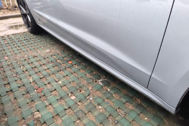 Used Audi A7L 2024 45 TFSI quattro RS Performance Edition Right Side Sill