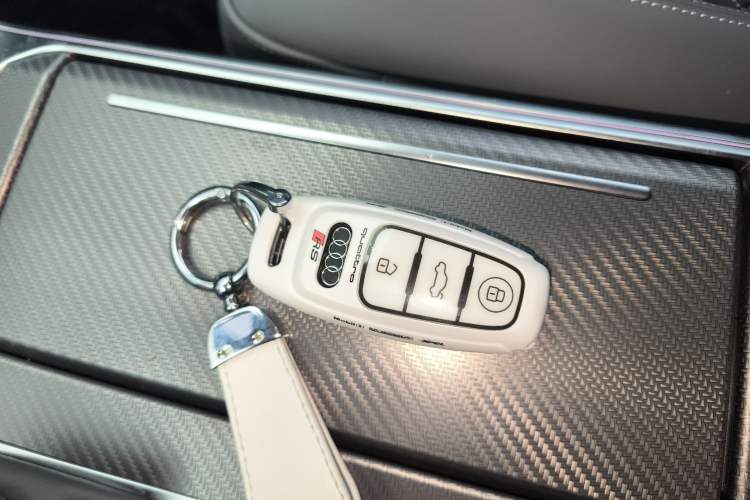 Used Audi A7L 2024 45 TFSI quattro RS Performance Edition Vehicle Key