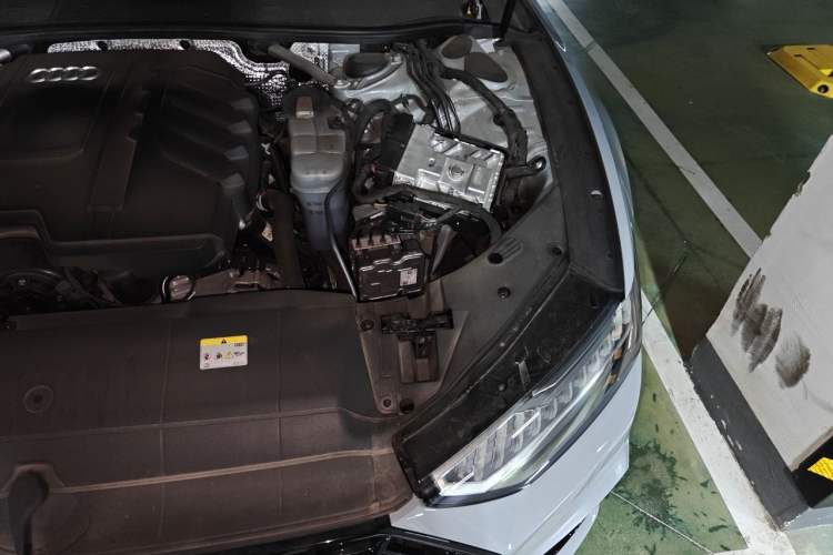 Used Audi A7L 2024 45 TFSI quattro RS Performance Edition Engine Bay Left