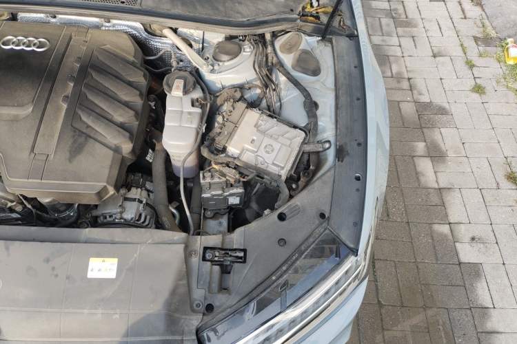 Used Audi A7L 2024 45 TFSI quattro RS Performance Edition Engine Bay Left