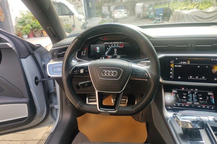 Used Audi A7L 2024 45 TFSI quattro RS Performance Edition Steering Wheel