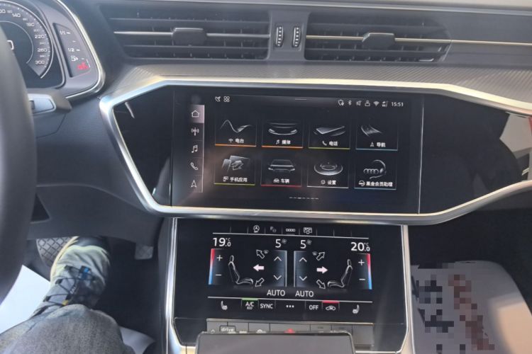 Used Audi A7L 2024 45 TFSI quattro RS Performance Edition Audio And AC Panel