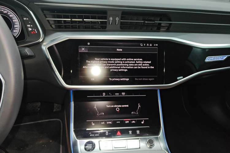 Used Audi A7L 2024 45 TFSI quattro Luxury Edition Audio And AC Panel