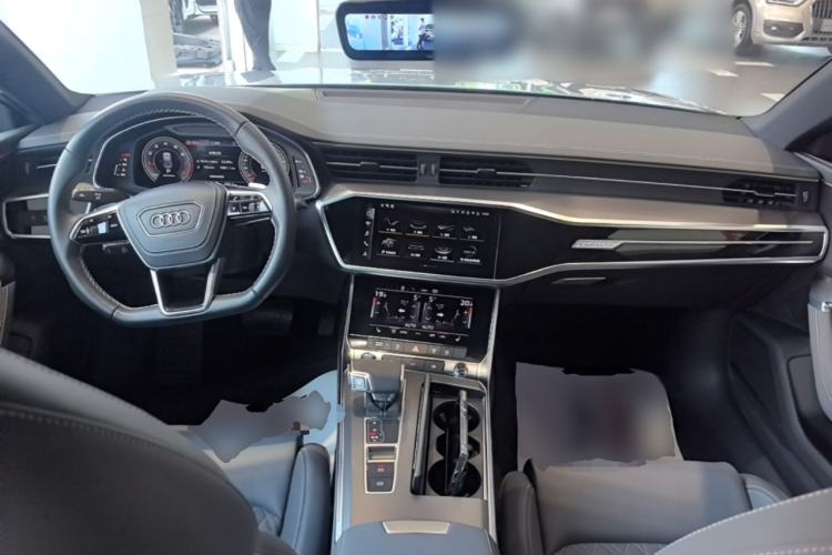 Used Audi A7L 2024 45 TFSI quattro RS Performance Edition Center Console