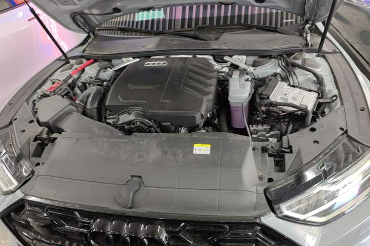 Used Audi A7L 2024 45 TFSI quattro RS Performance Edition Engine Bay