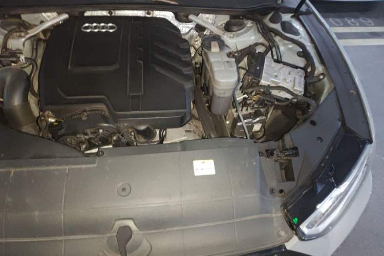 Used Audi A7L 2024 45 TFSI quattro RS Performance Edition Engine Bay Left