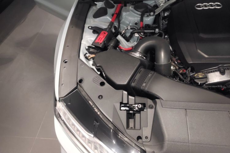 Used Audi A7L 2024 45 TFSI quattro RS Performance Edition Engine Bay Right