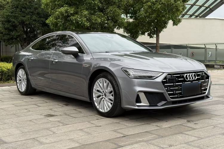 Used Audi A7L 2024 45TFSI S-line Dream-Building Edition Flow Crystal Package Exterior 2