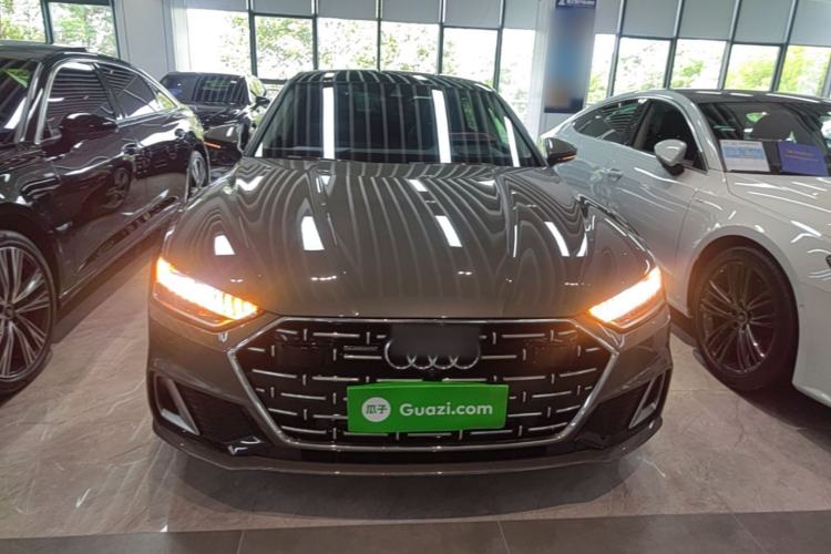 Used Audi A7L 2024 45TFSI quattro S-line Visionary Edition Flow Crystal Package Front