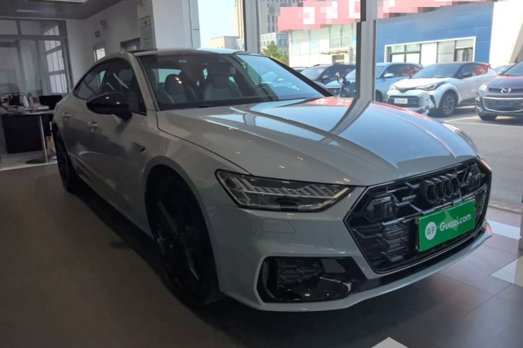 Used Audi A7L 2024 45 TFSI quattro RS Performance Edition Front Right 45 Deg