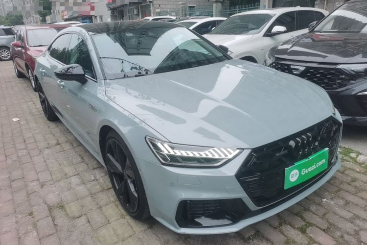 Used Audi A7L 2024 45 TFSI quattro Luxury Edition Front Right 45 Deg