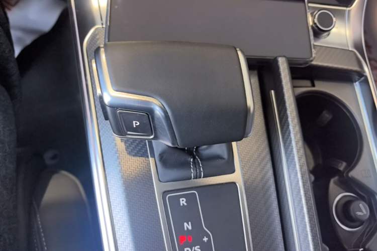 Used Audi A7L 2024 45 TFSI quattro RS Performance Edition Gear Lever
