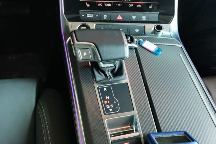 Used Audi A7L 2024 45 TFSI quattro RS Performance Edition Gear Lever
