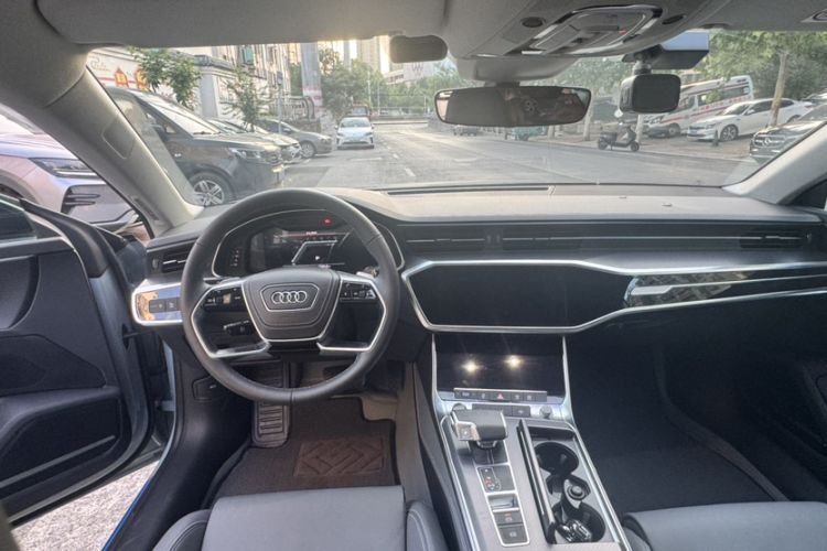 Used Audi A7L 2024 45 TFSI quattro Luxury Edition Interior 1
