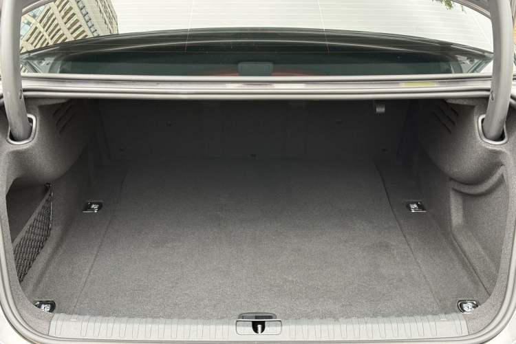 Used Audi A7L 2024 45TFSI S-line Dream-Building Edition Flow Crystal Package Interior 7