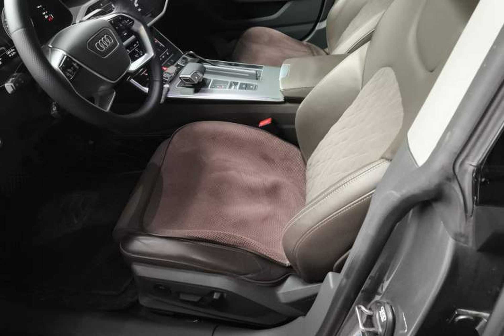 Used Audi A7L 2024 45TFSI quattro S-line Visionary Edition Flow Crystal Package Left Front Seat