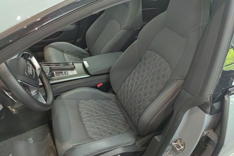 Used Audi A7L 2024 55 TFSI quattro Flagship Model Left Front Seat