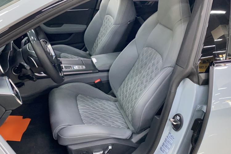 Used Audi A7L 2024 55 TFSI quattro RS Performance Edition Left Front Seat